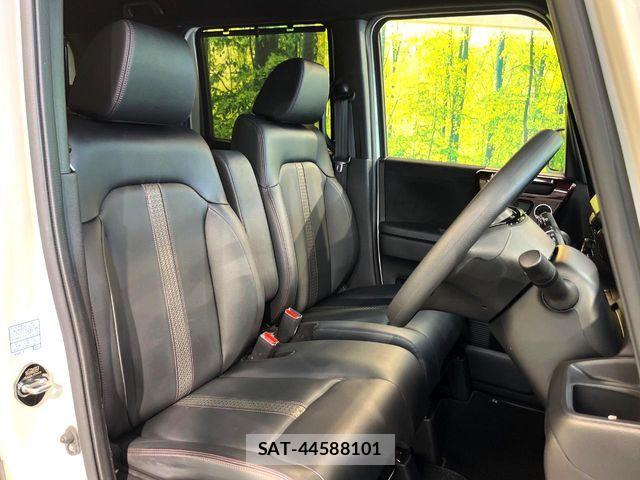 Honda N BOX CUSTOM 2021-08 8209070-7