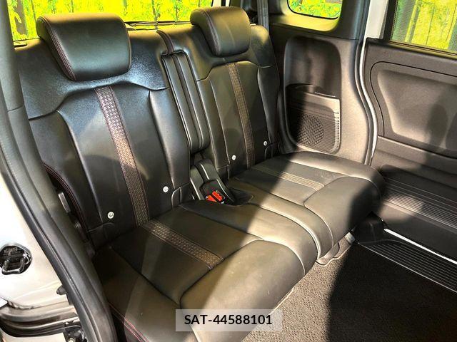 Honda N BOX CUSTOM 2021-08 8209070-8