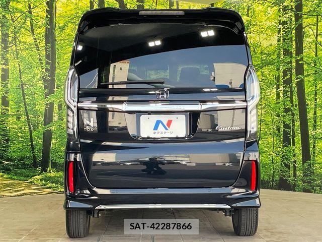 Honda N BOX CUSTOM 2021-05 8209052-14