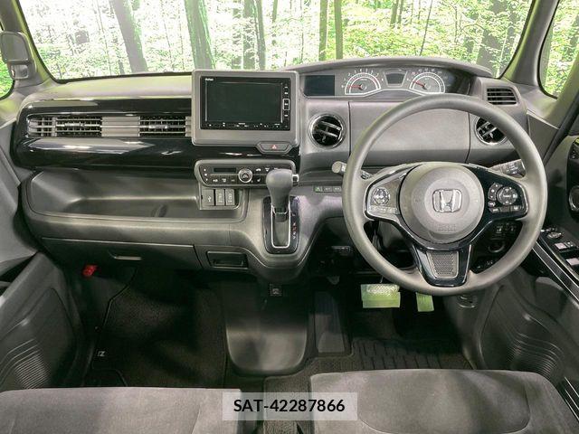 Honda N BOX CUSTOM 2021-05 8209052-1