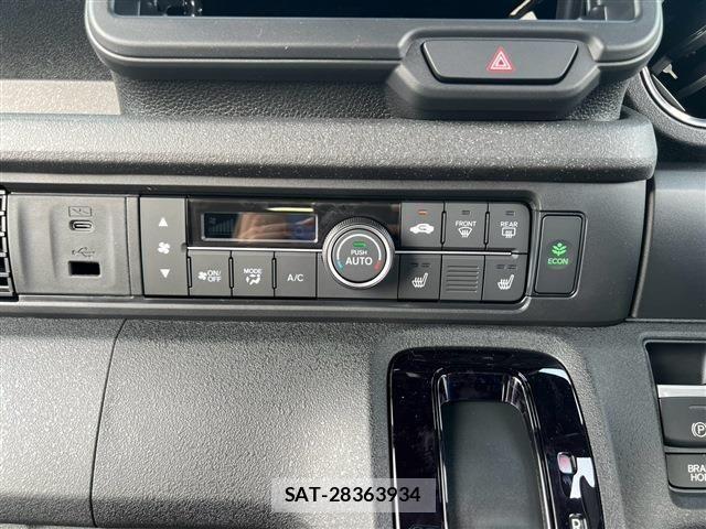 Honda N BOX CUSTOM 2026-04 8209015-12