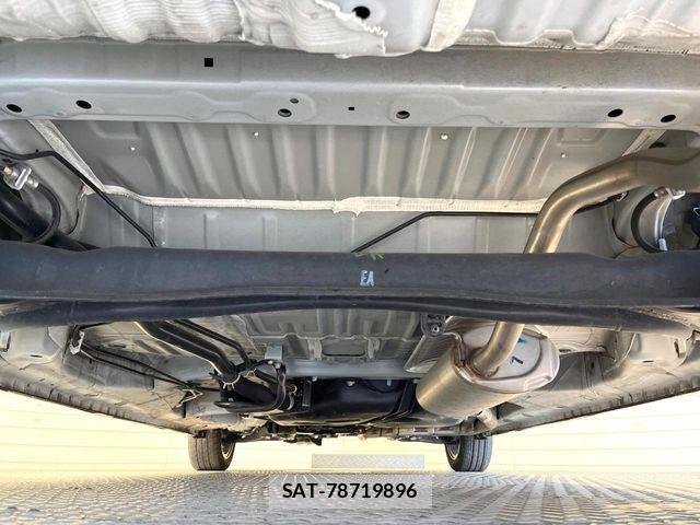 Honda N BOX CUSTOM 2024-05 8209026-18