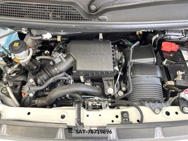 Honda N BOX CUSTOM 2024-05 8209026-19