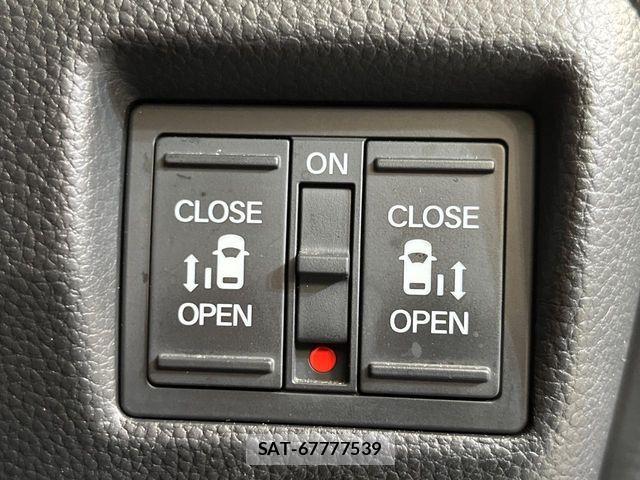Honda N BOX CUSTOM 2021-03 8209084-6
