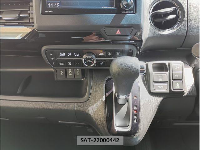 Honda N BOX CUSTOM 2022-07 8209073-11
