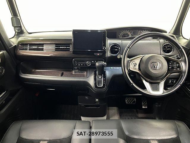 Honda N BOX CUSTOM 2019-09 8209057-1