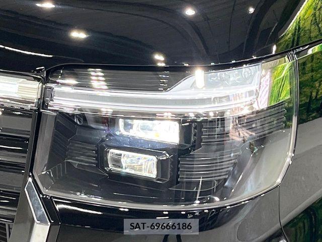 Honda N BOX CUSTOM 2026-07 8209036-11