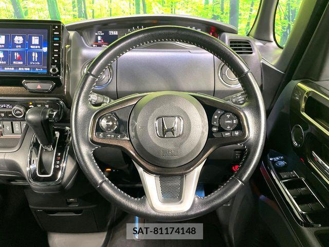Honda N BOX CUSTOM 2017-09 8209107-12