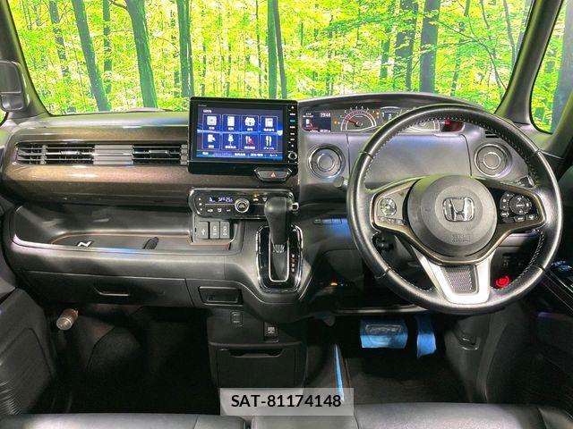 Honda N BOX CUSTOM 2017-09 8209107-1