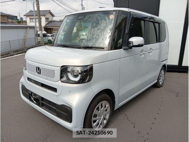 Honda N BOX CUSTOM 2024-07 8209053-0