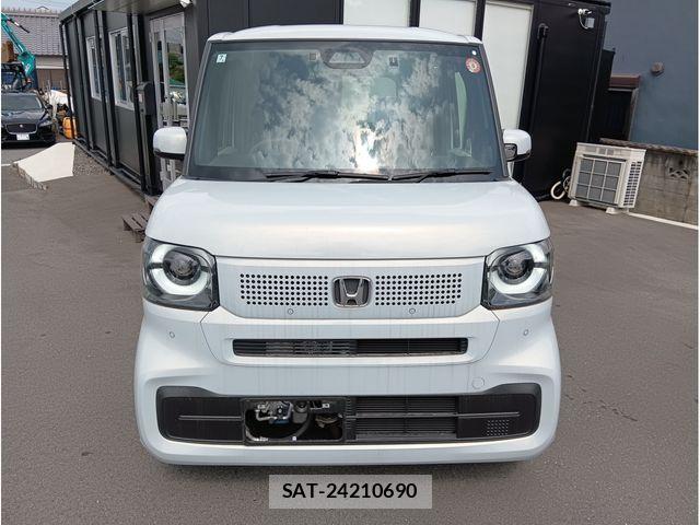 Honda N BOX CUSTOM 2024-07 8209053-1