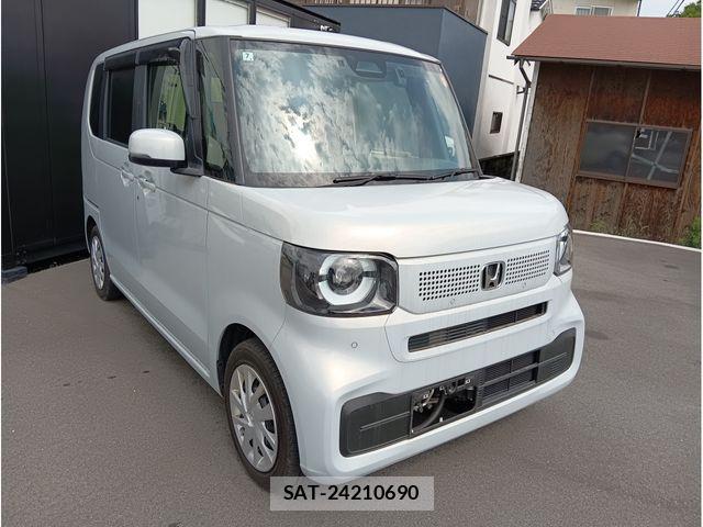 Honda N BOX CUSTOM 2024-07 8209053-2
