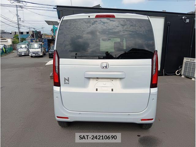 Honda N BOX CUSTOM 2024-07 8209053-5