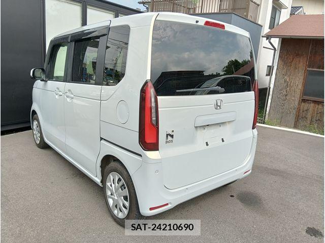 Honda N BOX CUSTOM 2024-07 8209053-6