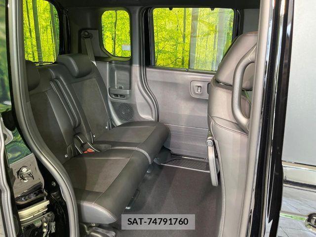 Honda N BOX CUSTOM 2026-07 8209012-8