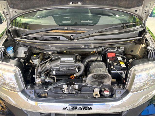 Honda N BOX CUSTOM 2017-03 8209089-15