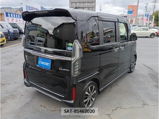 Honda N BOX CUSTOM 2020-03 8209093-3