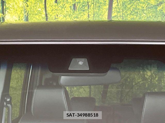 Honda N BOX CUSTOM 2018-10 8209072-2