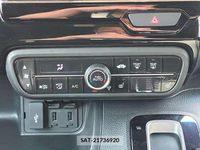 Honda N BOX CUSTOM 2021-08 8209087-17