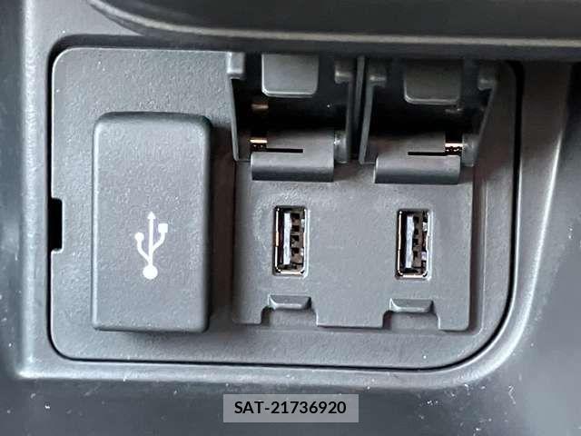 Honda N BOX CUSTOM 2021-08 8209087-19