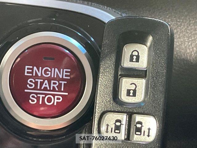 Honda N BOX CUSTOM 2016-04 8209100-5