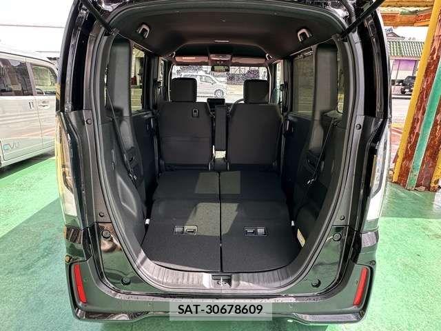 Honda N BOX CUSTOM 2026-03 8209037-11