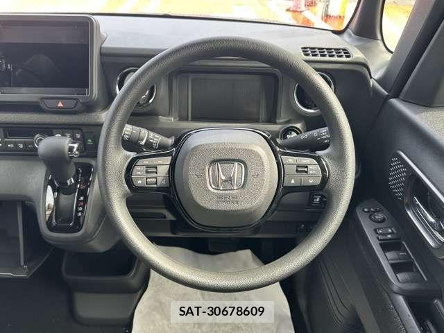 Honda N BOX CUSTOM 2026-03 8209037-7