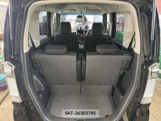 Honda N BOX CUSTOM 2013-12 8209104-13