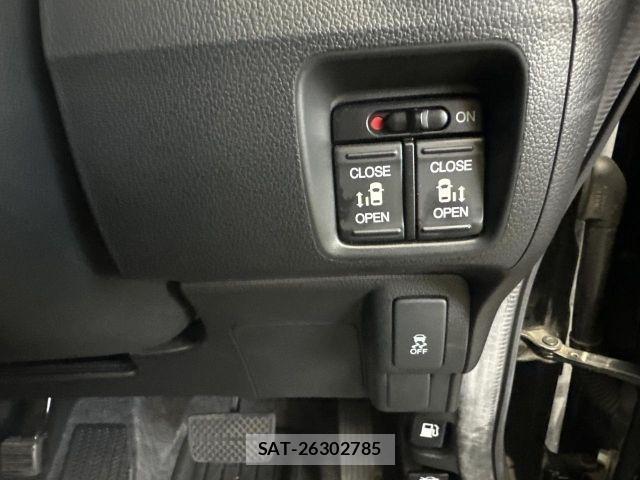Honda N BOX CUSTOM 2013-12 8209104-23