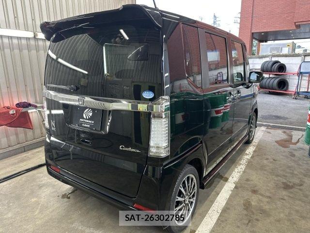 Honda N BOX CUSTOM 2013-12 8209104-2