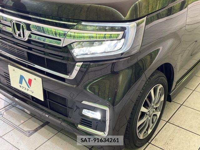 Honda N BOX CUSTOM 2022-05 8209056-12