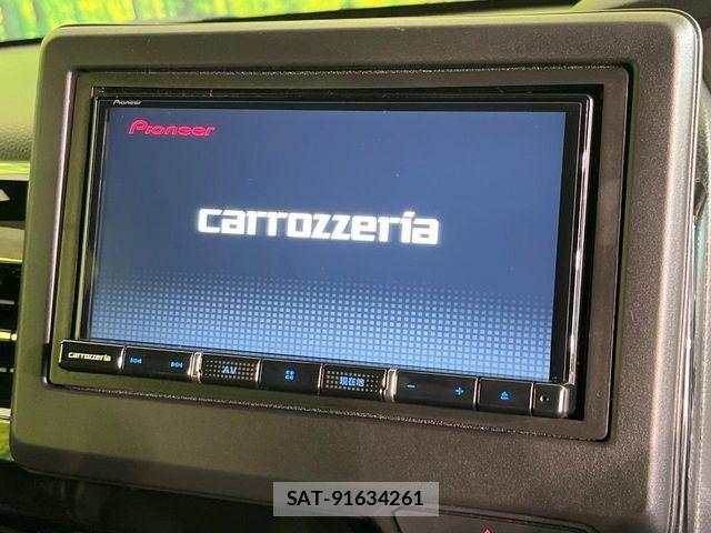 Honda N BOX CUSTOM 2022-05 8209056-2
