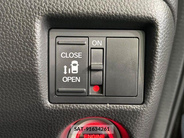Honda N BOX CUSTOM 2022-05 8209056-5