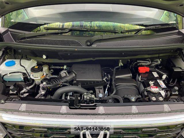 Honda N BOX CUSTOM 2026-07 8209016-17