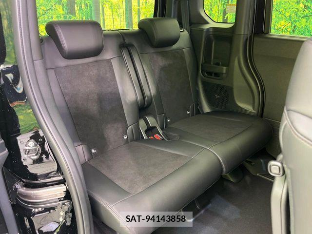 Honda N BOX CUSTOM 2026-07 8209016-8