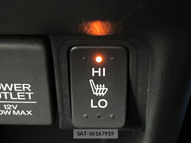 Honda N BOX CUSTOM 2016-09 8209105-6