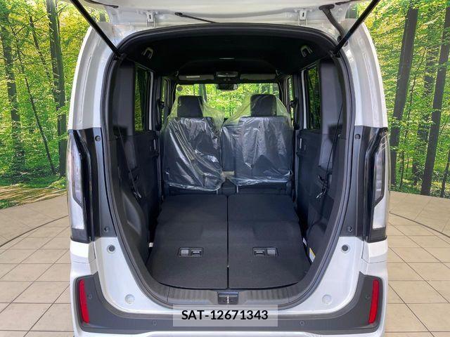 Honda N BOX CUSTOM 2025-12 8209027-9
