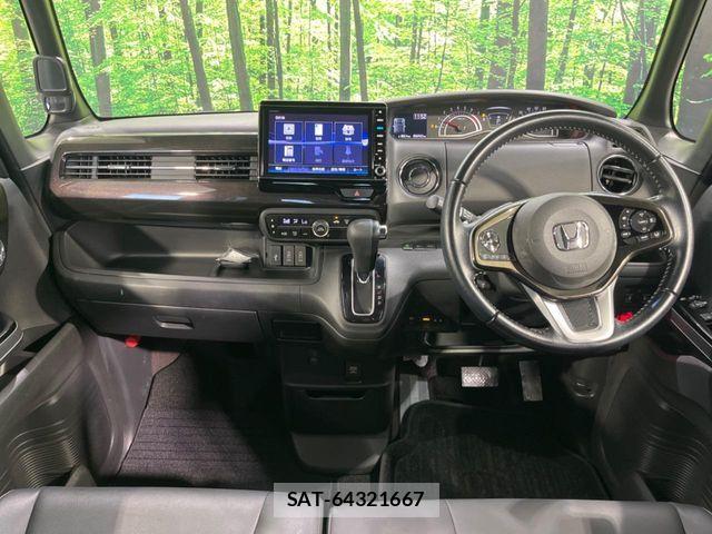 Honda N BOX CUSTOM 2018-11 8209079-1