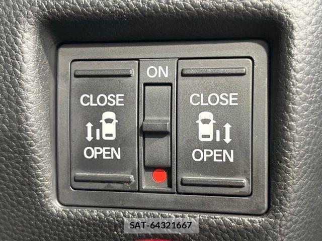 Honda N BOX CUSTOM 2018-11 8209079-2