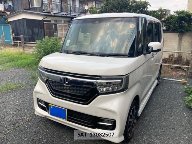 Honda N BOX CUSTOM 2018-07 8209117-0