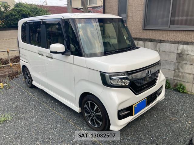 Honda N BOX CUSTOM 2018-07 8209117-1
