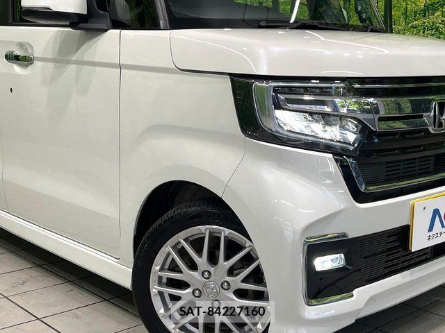 Honda N BOX CUSTOM 2023-01 8209044-11