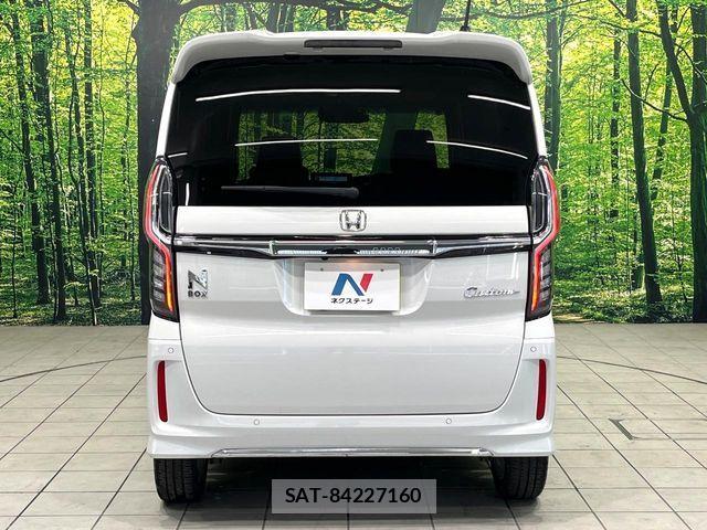 Honda N BOX CUSTOM 2023-01 8209044-14