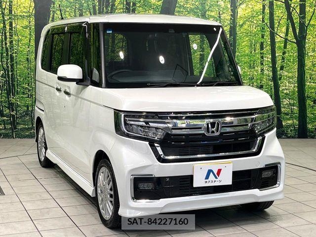 Honda N BOX CUSTOM 2023-01 8209044-15