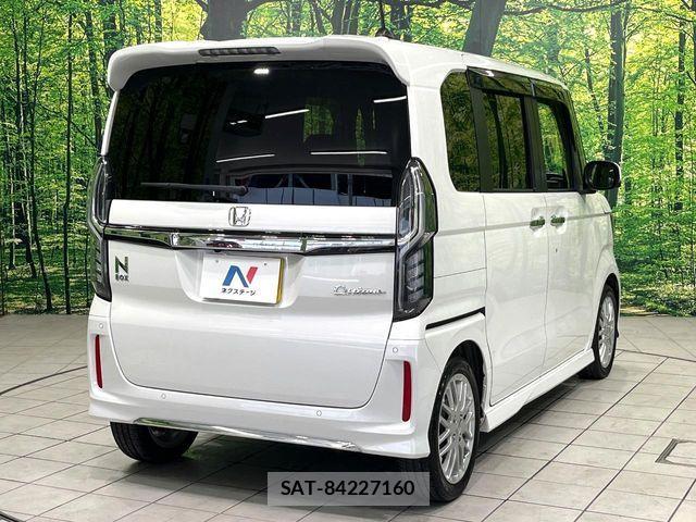 Honda N BOX CUSTOM 2023-01 8209044-16