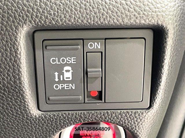 Honda N BOX CUSTOM 2017-10 8209102-2