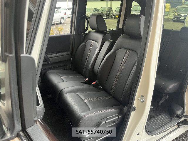 Honda N BOX CUSTOM 2022-02 8209031-18