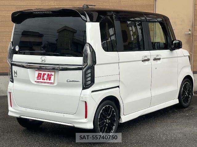 Honda N BOX CUSTOM 2022-02 8209031-2