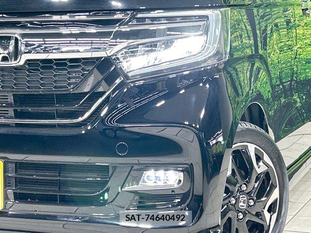 Honda N BOX CUSTOM 2019-10 8209062-11