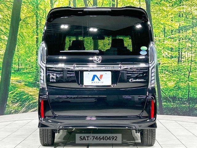 Honda N BOX CUSTOM 2019-10 8209062-14
